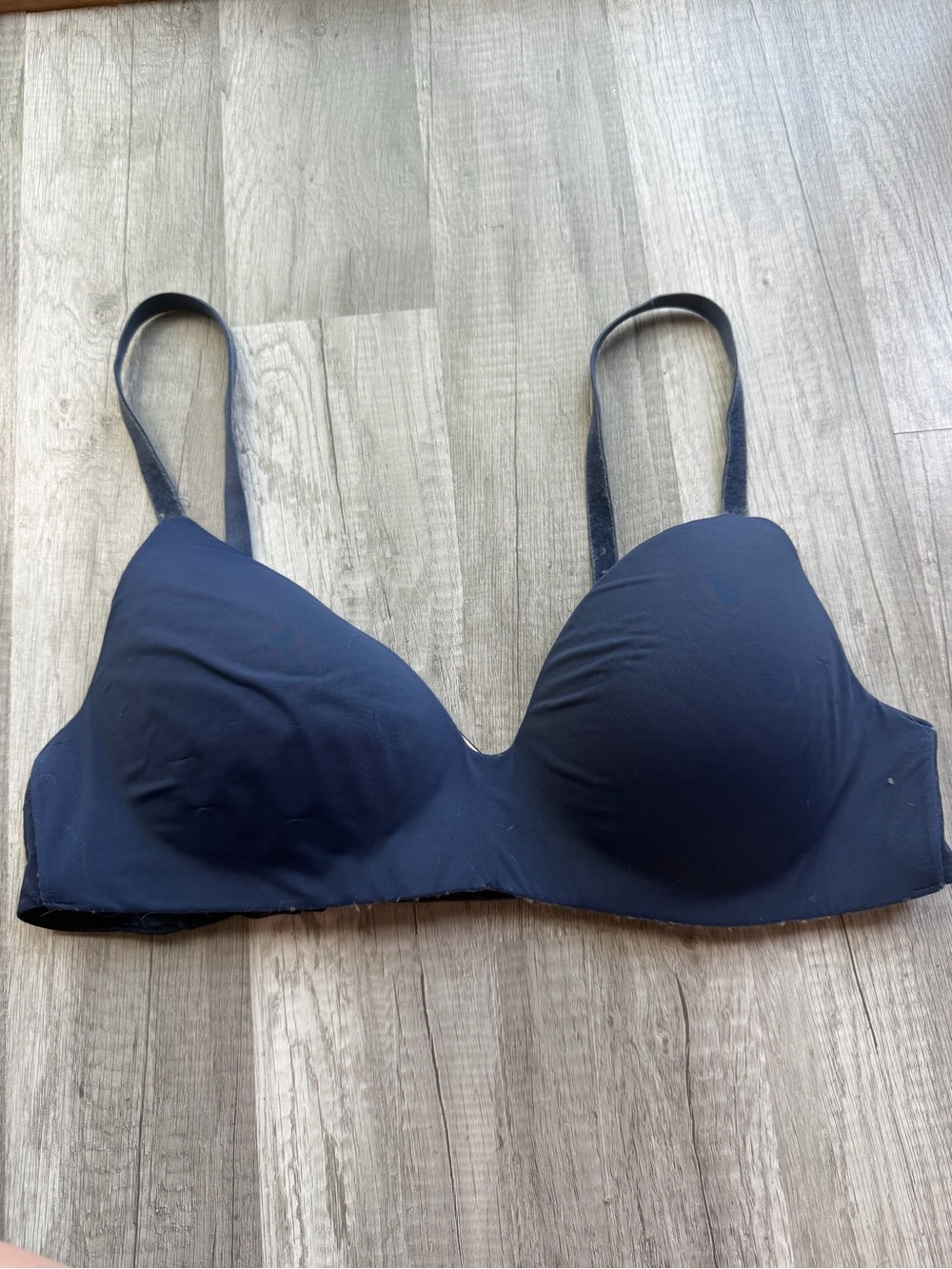 Victoria's Secret Navy Molded T-Shirt Bra